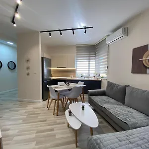 Cozy Apartment Tirana